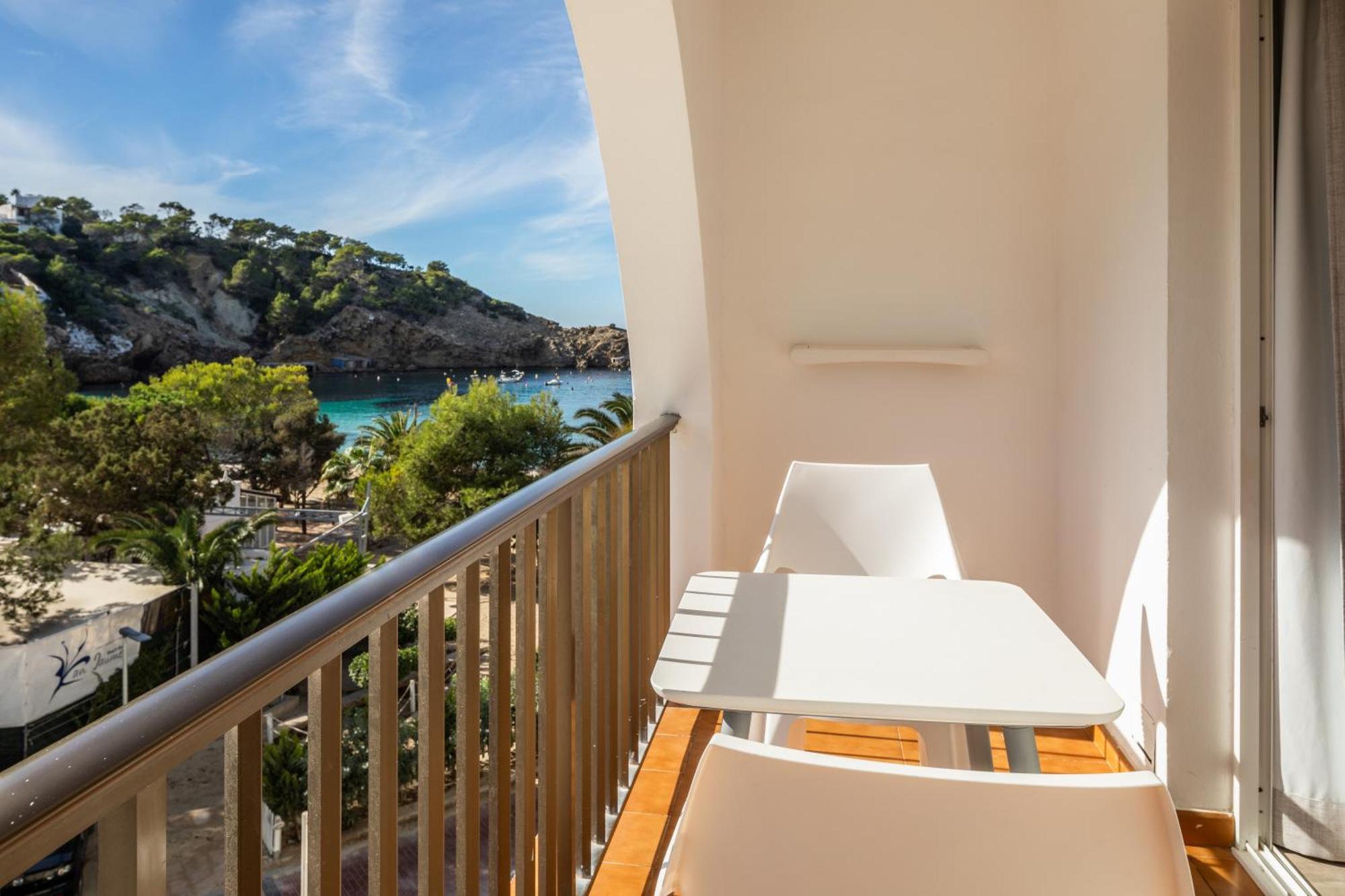 Aparthotel Puerto Cala Vadella Cala Vadella (Ibiza) Exterior foto